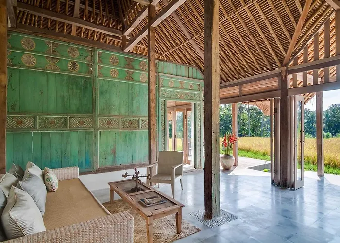 Bennu House