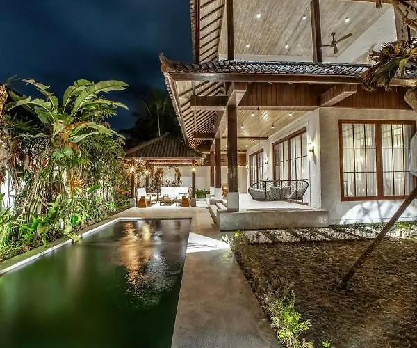 Putri Salju Villa By Evdekimi Ubud