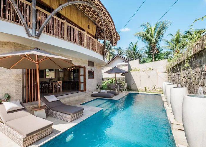 Villa Bambooz Sari