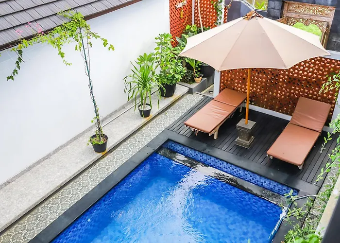 White Blue House 1 - Pvt Room, Shared Pool&Kitchen
