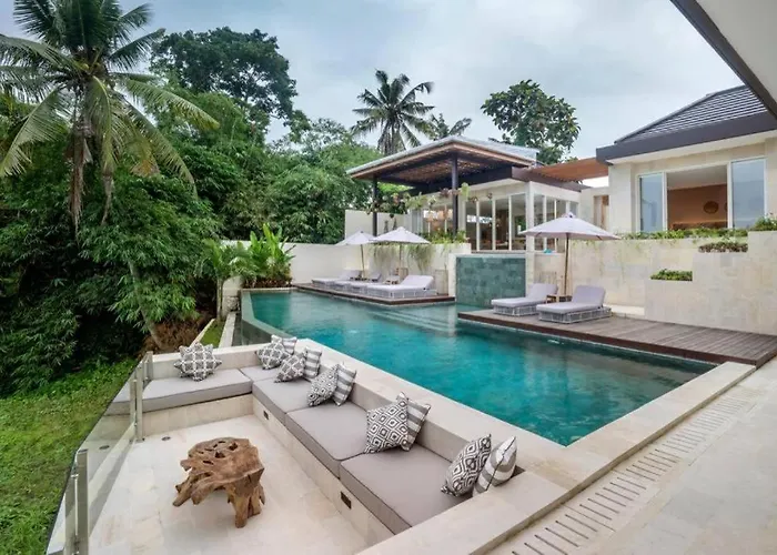Yudhistira 5 Bedroom Green View Villa Cyn