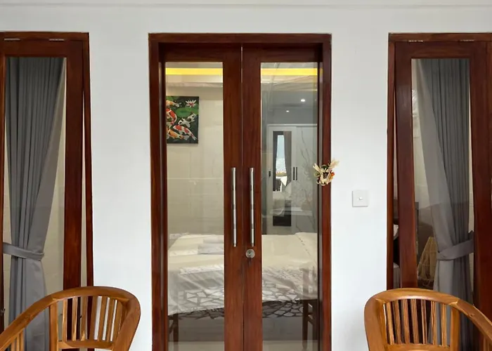 Gusti Room II