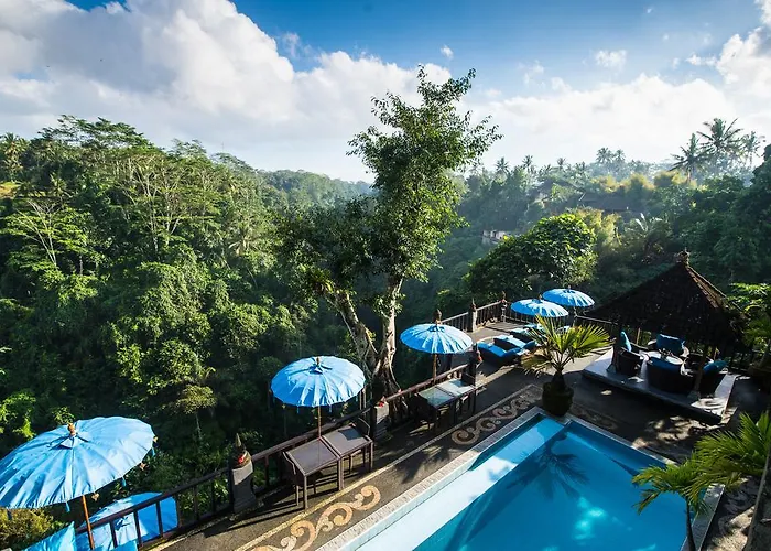Villa Kalisat Resort