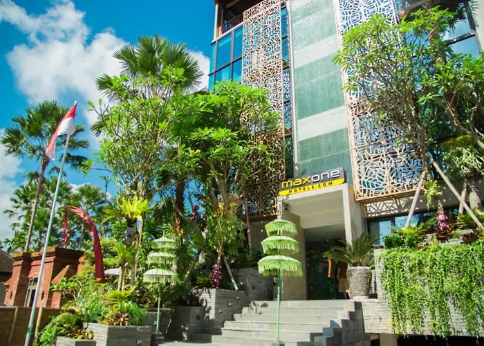 Maxonehotels At Ubud - Chse Certified