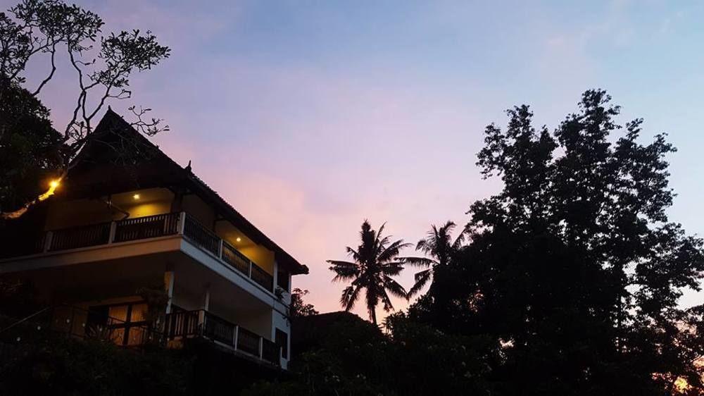 Puri Bunga Resort 3*