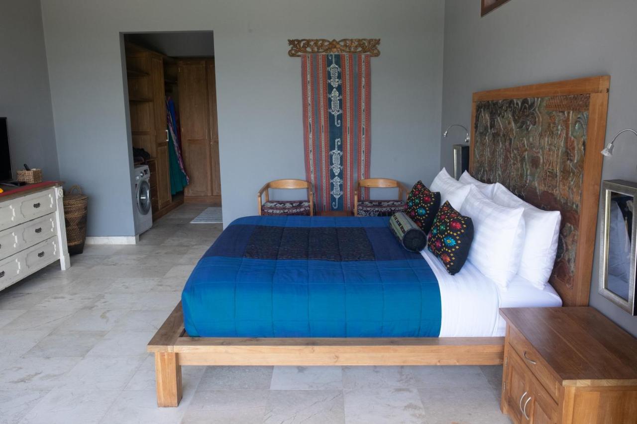 Villa Wake In Paradise And Luxury Lebah