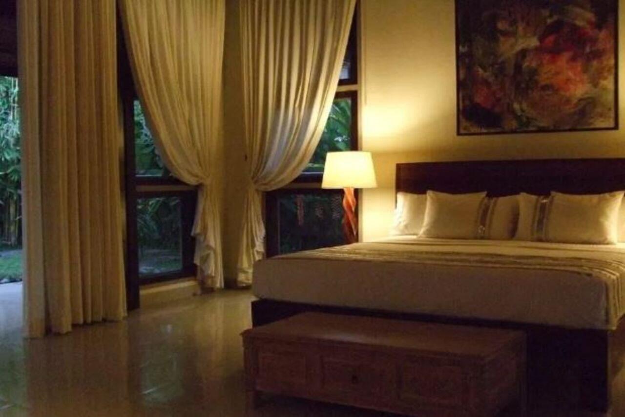 Puri Darma Agung 4*