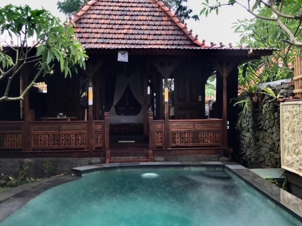 Bumbung Sari Ubud
