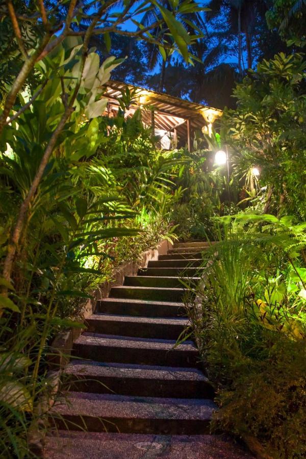 Villa Mahadevi Jungle Retreat Joglo 2 *