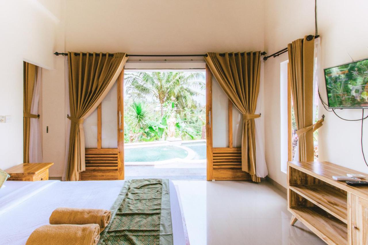 Nini * Ubud (Bali)