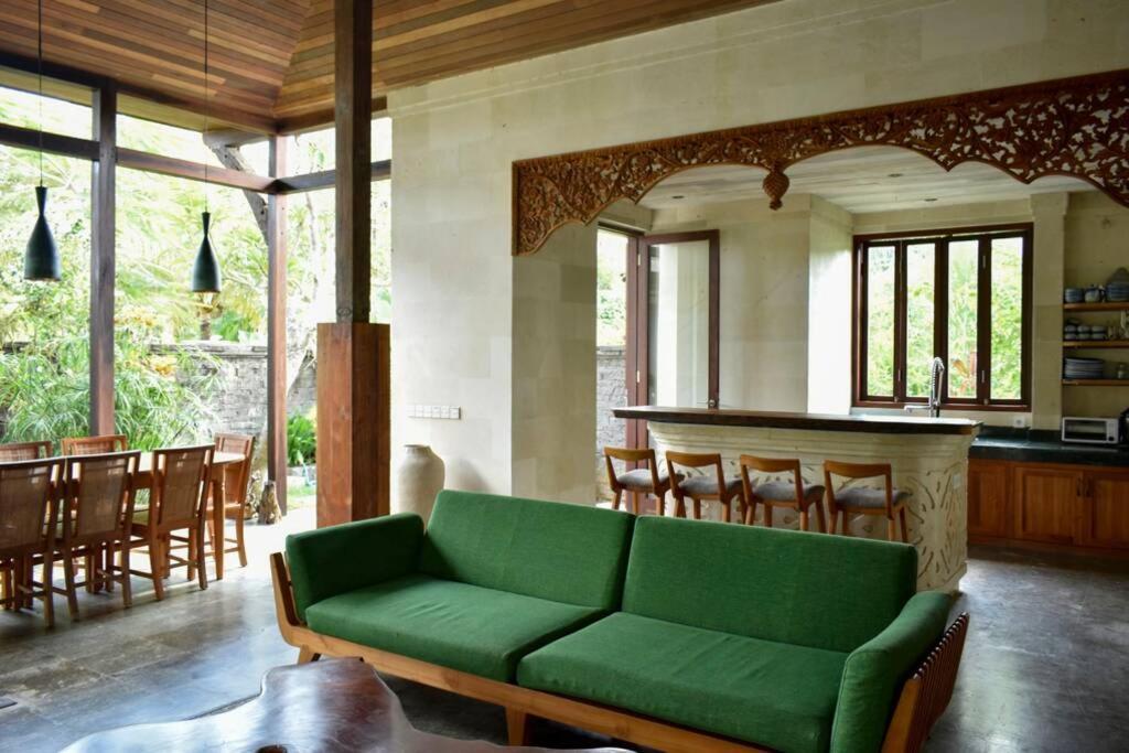 House Of Joy, Amazing In Famous Penjiwaan Villa Ubud (Bali)