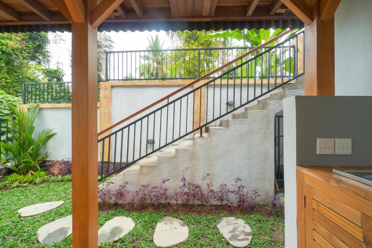 Lodge Nini House