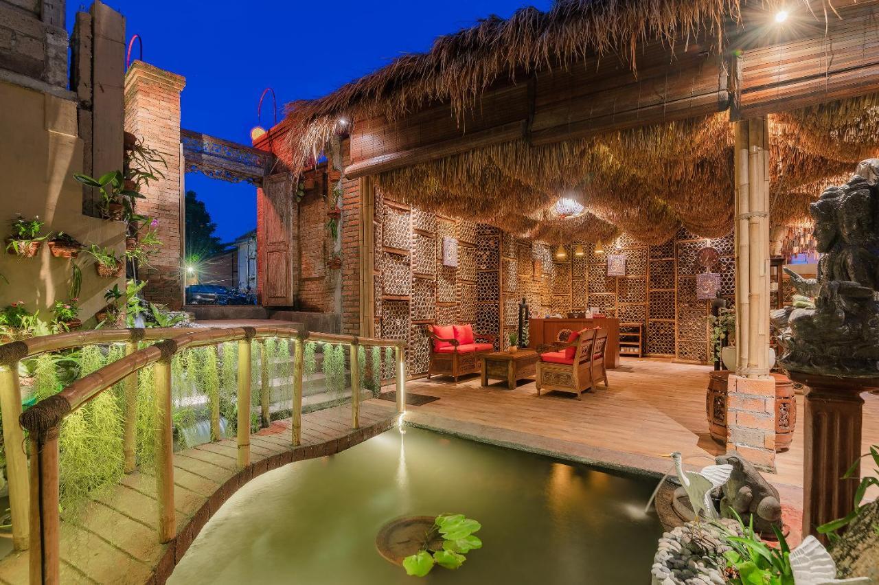 Gana & Restaurant Hotel Ubud