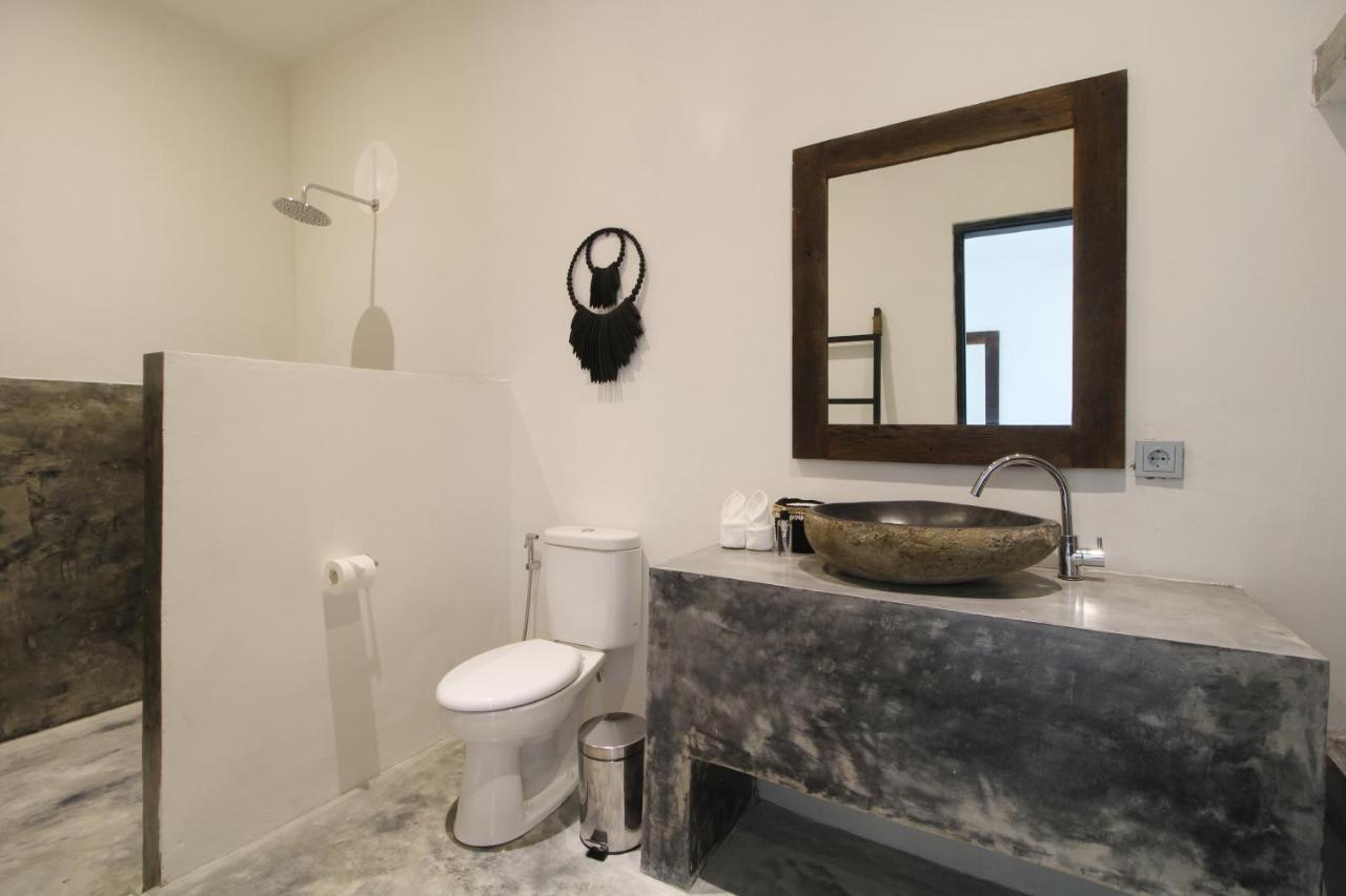 Jungle's Door By Is Simple Villa Ubud