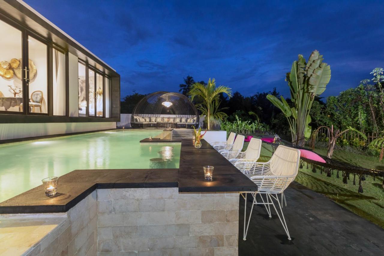 Zebra By Nagisa Bali Villa