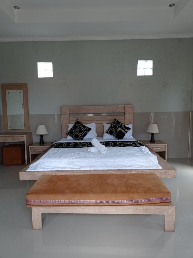Rumah tetamu Aya Redpartner