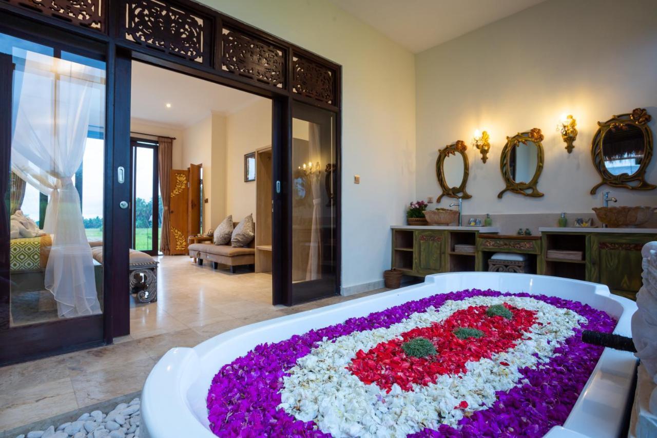 Champaca Luxury Villa *
