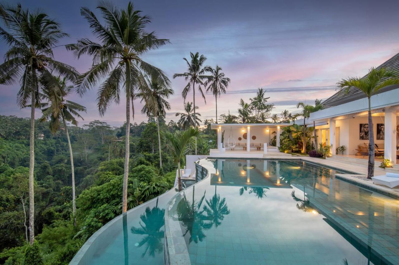 New! Amazing Jungle View 4 Br W Staff Villa