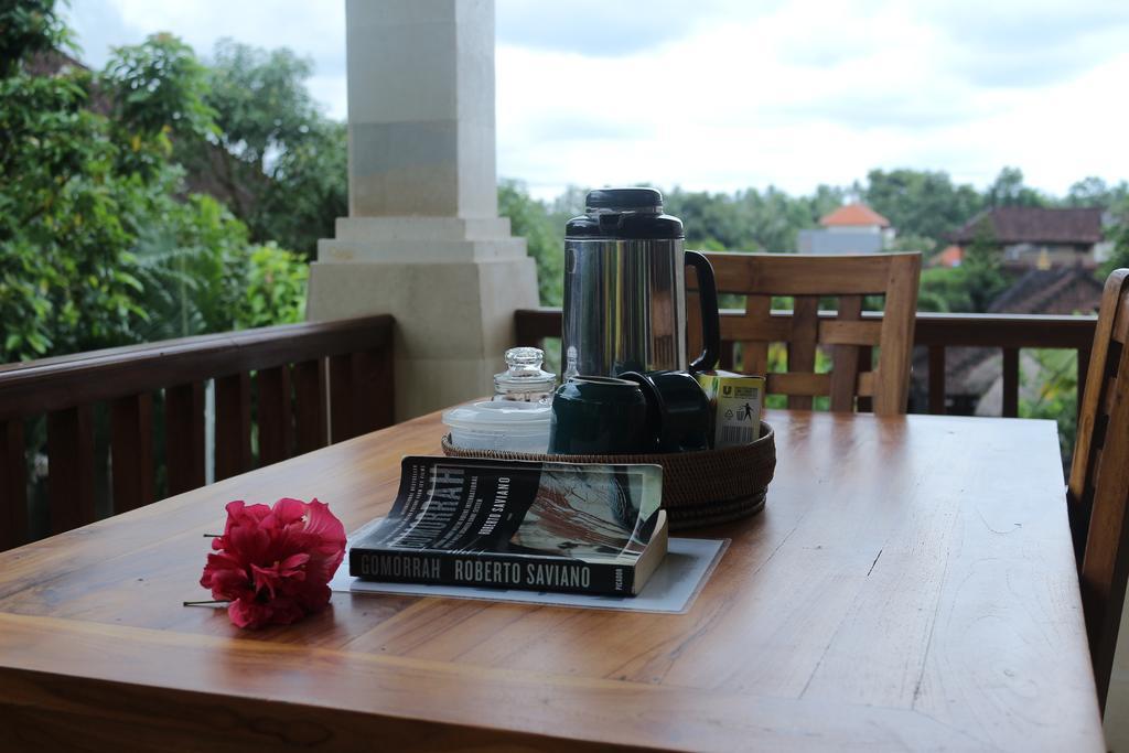 Karang Mesari Guest house