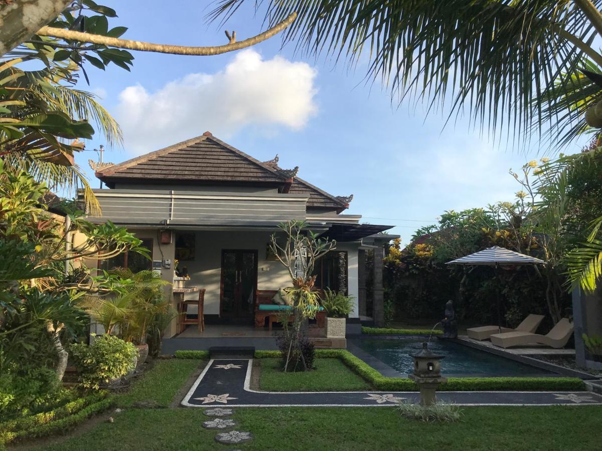 Villa Pondok Sawah Asri *