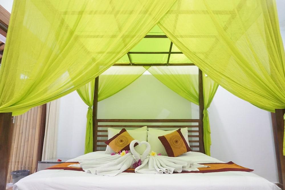 Hotel Tukad White House