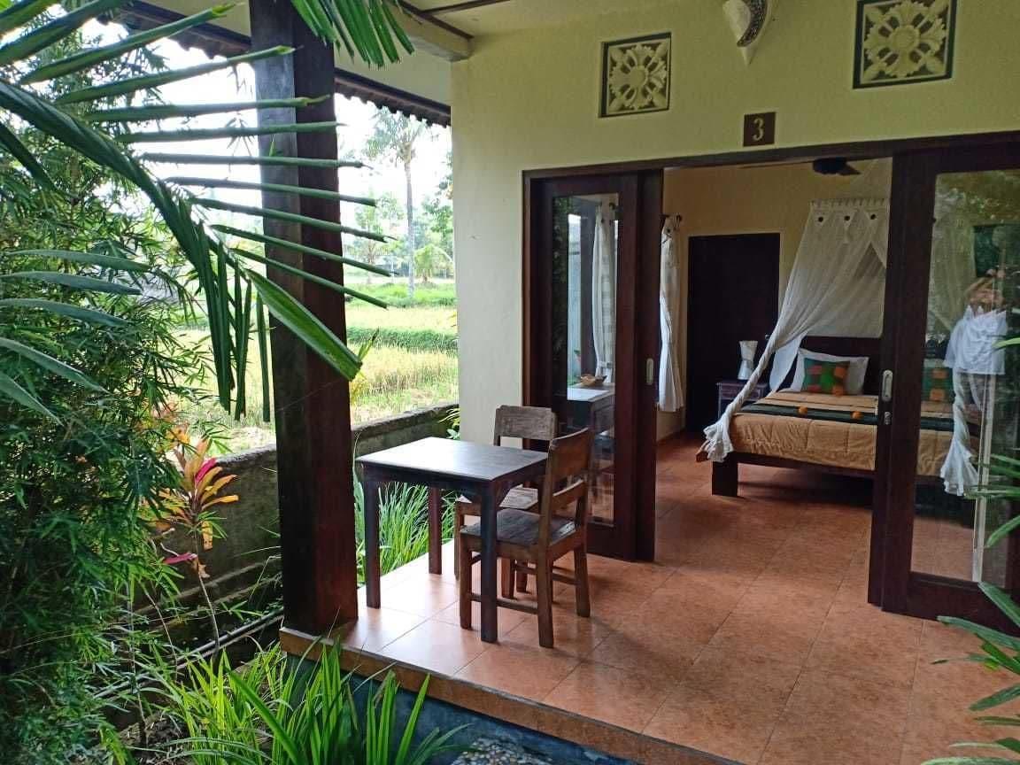 Guest house Semanggi 2*
