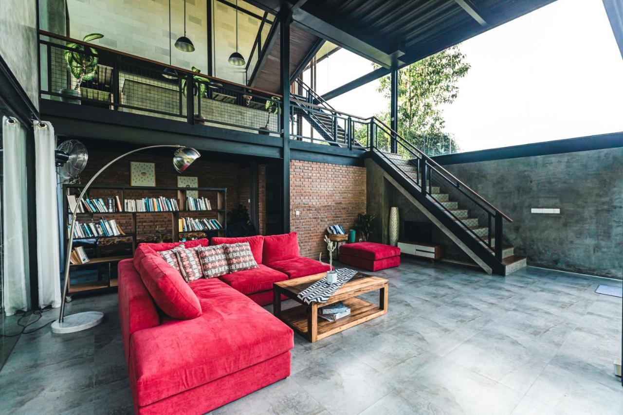 3 Bedrooms Tropical Modernism Rice Field And Jungle * Ubud