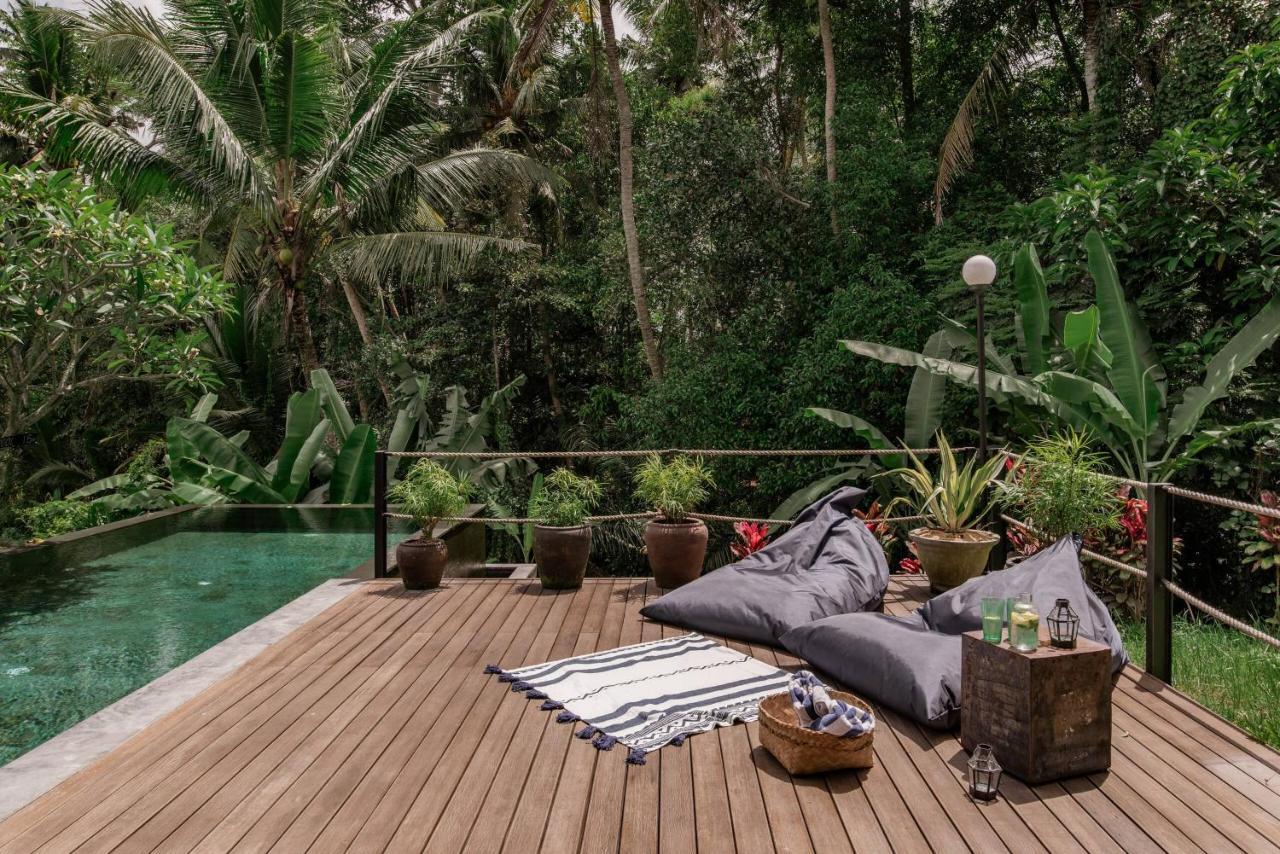 3 Bedrooms Tropical Modernism Rice Field And Jungle *