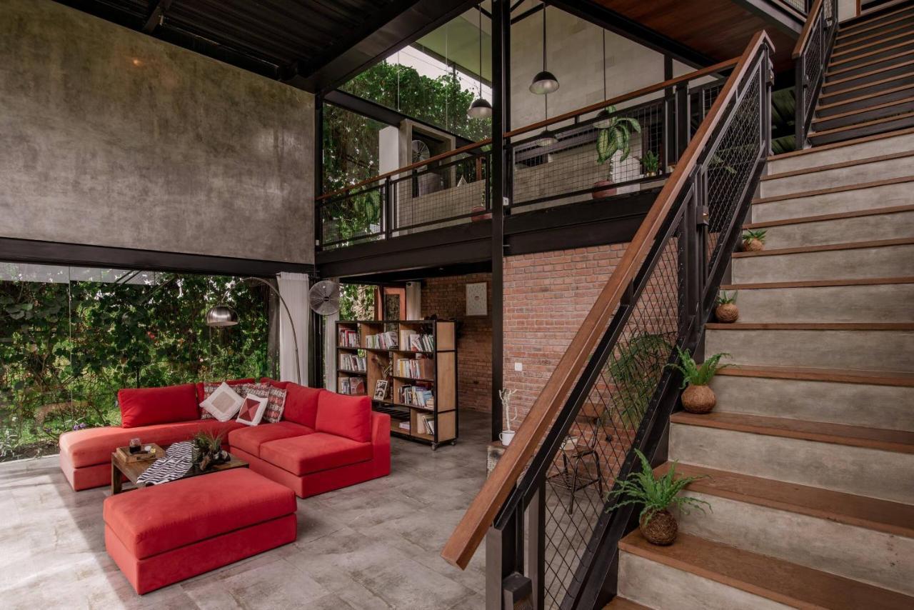 3 Bedrooms Tropical Modernism Rice Field And Jungle