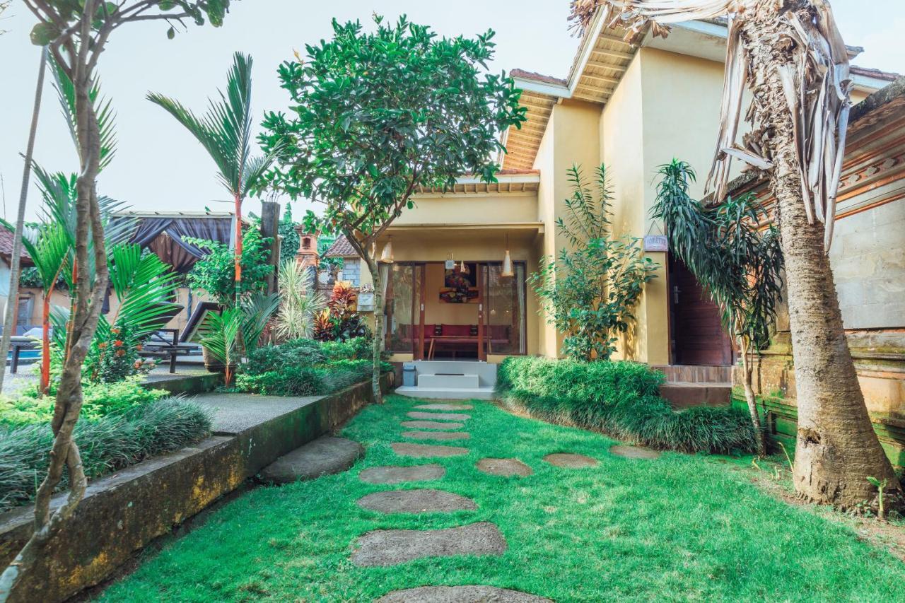 Kutuh Wisma tamu 4*