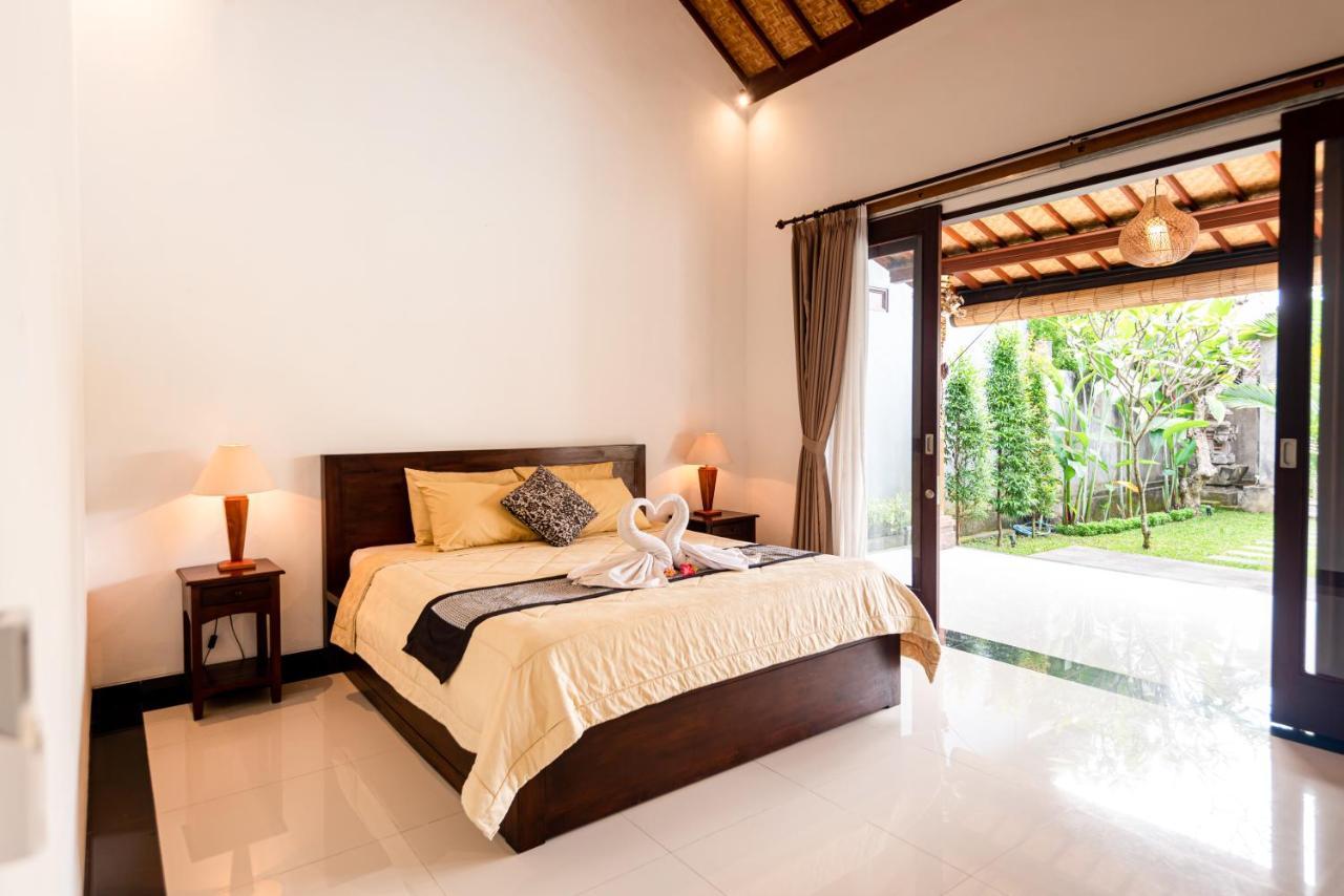 De Cahyani Private By Supala *