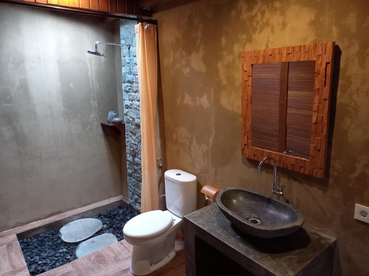 Ayu * Ubud (Bali)