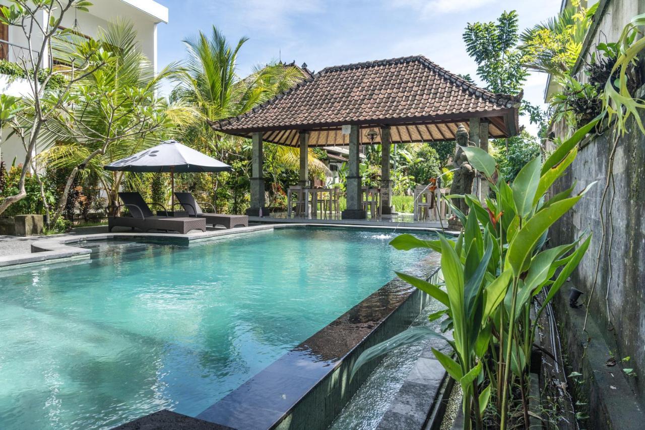 Adi Santia Guest house