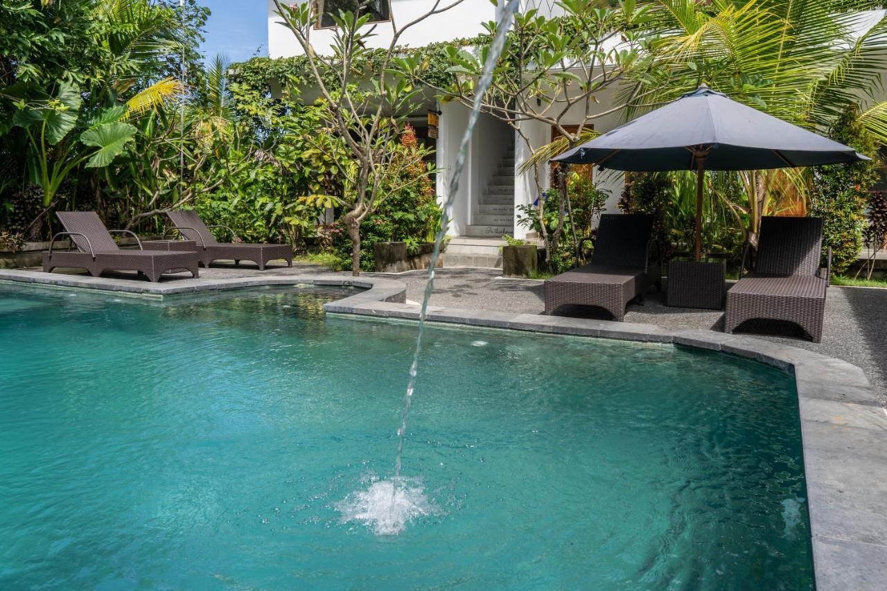 Adi Santia Guest house