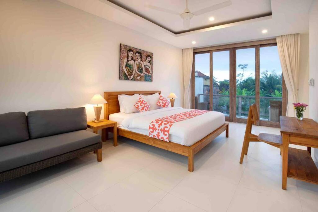 A, Brand New Near Ubud. Ubud (Bali)