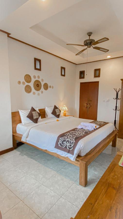 Raditya House Bed & Breakfast