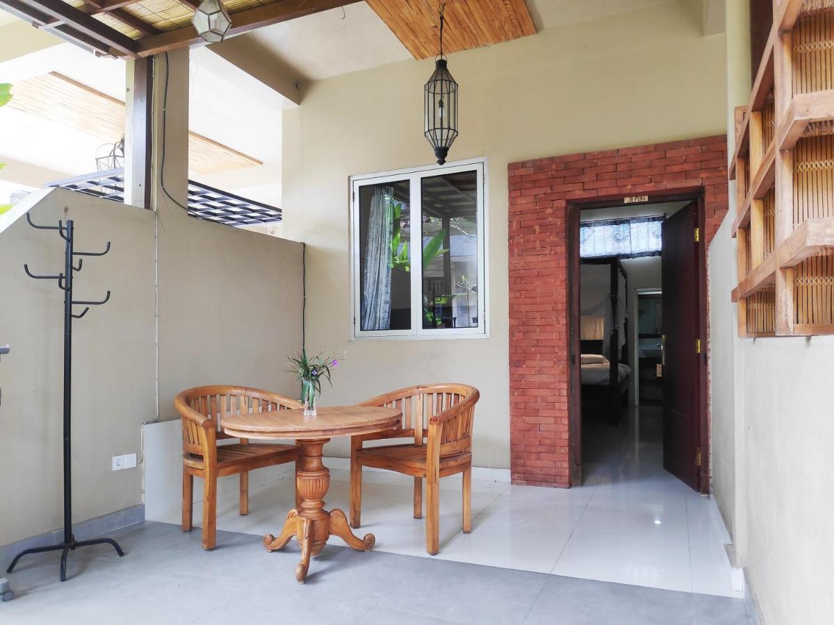 Oka Kartini Homestay *