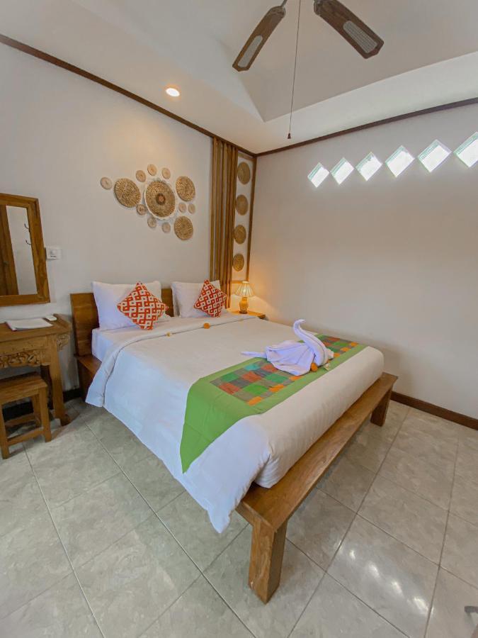 Bed & Breakfast Raditya House *