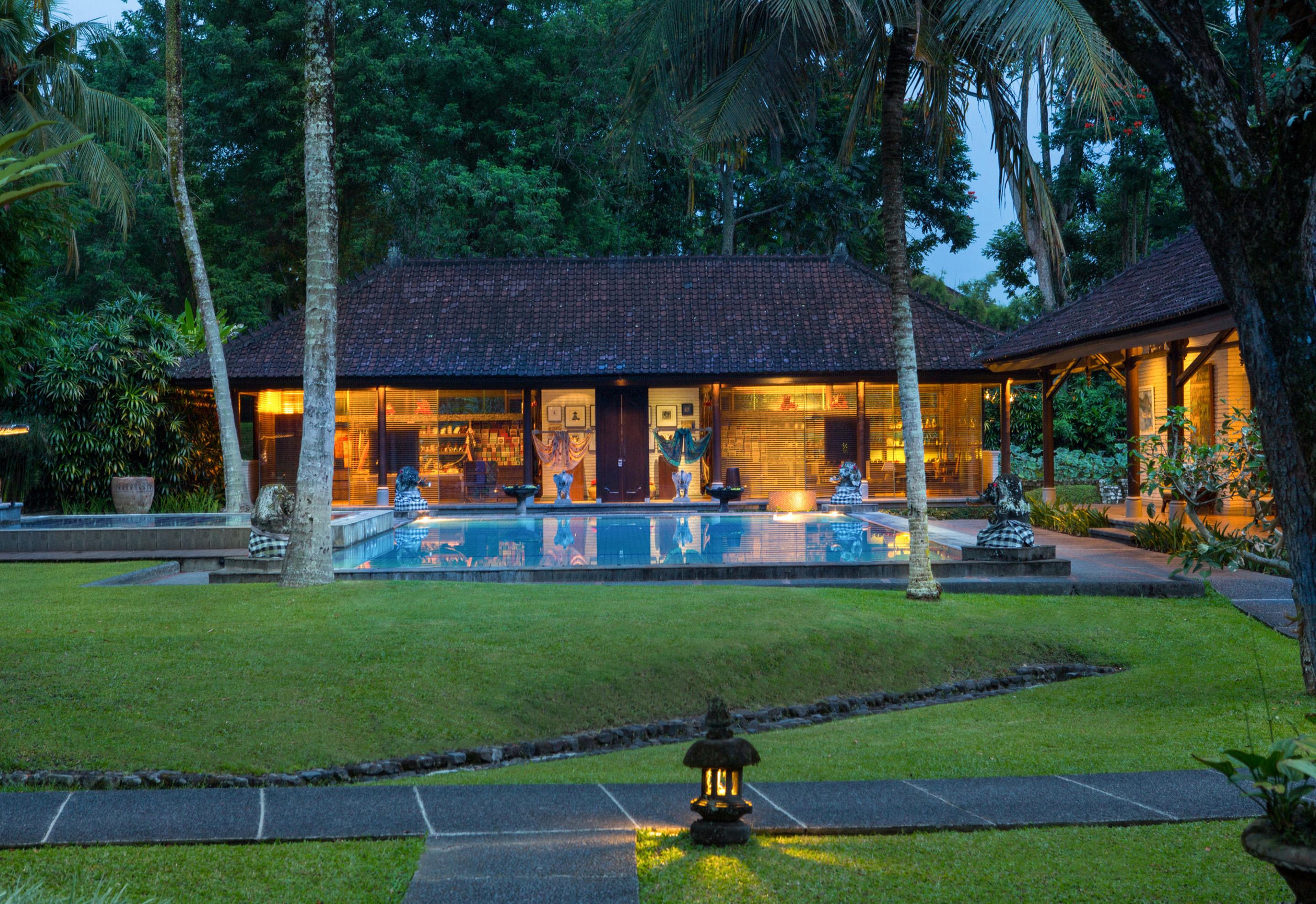 Tanah Gajah, A By Hadiprana 5*