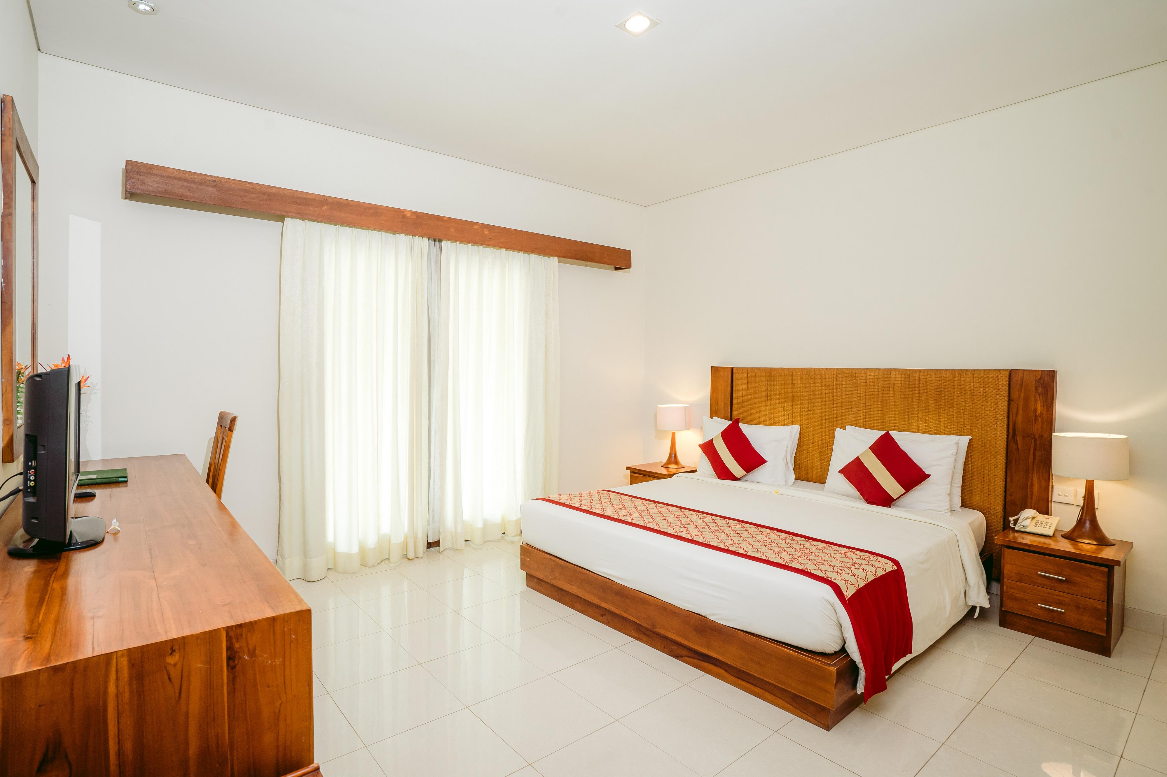 Resort Pertiwi &