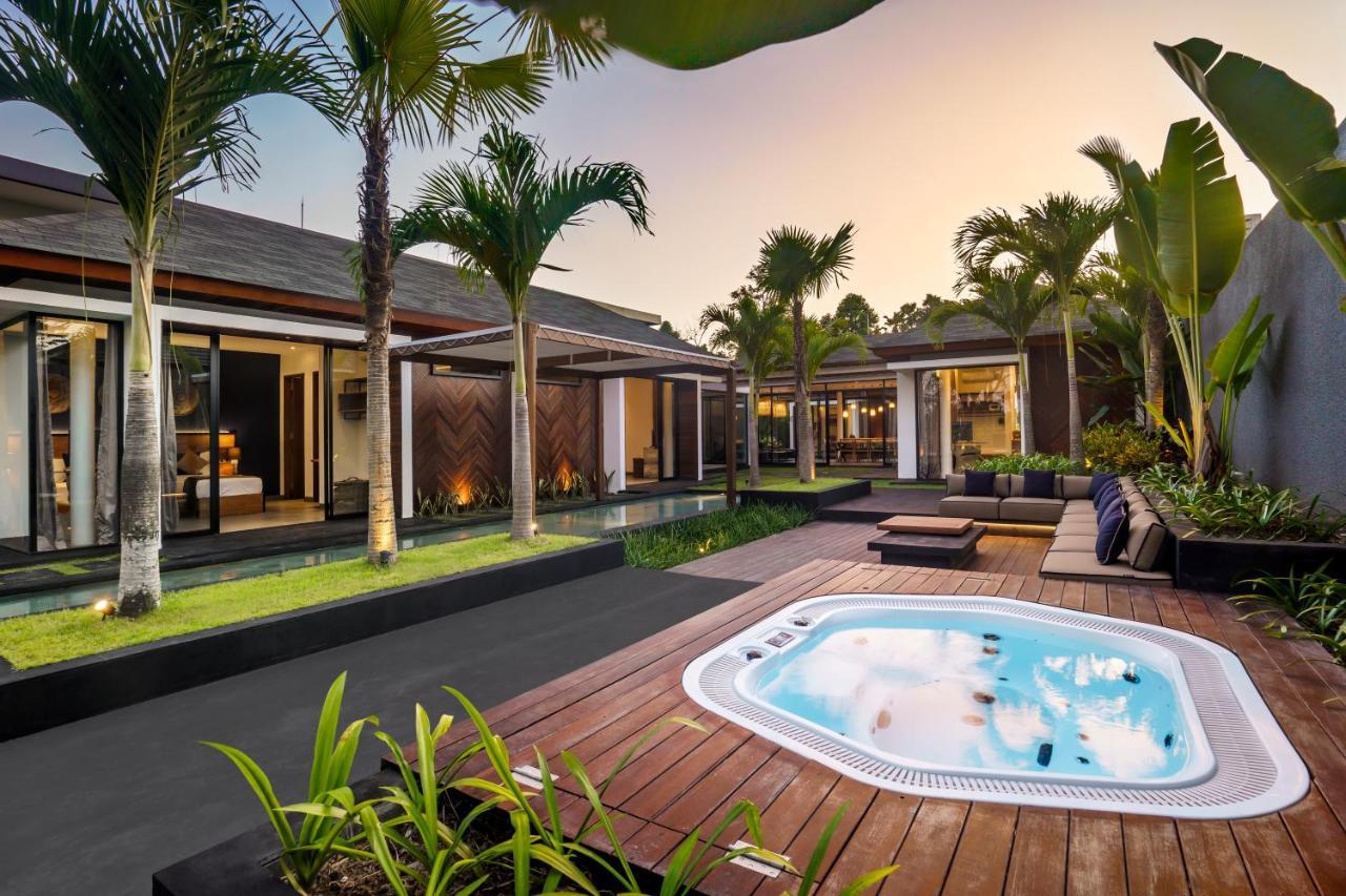 Jacuzzi By Balisuperhost *