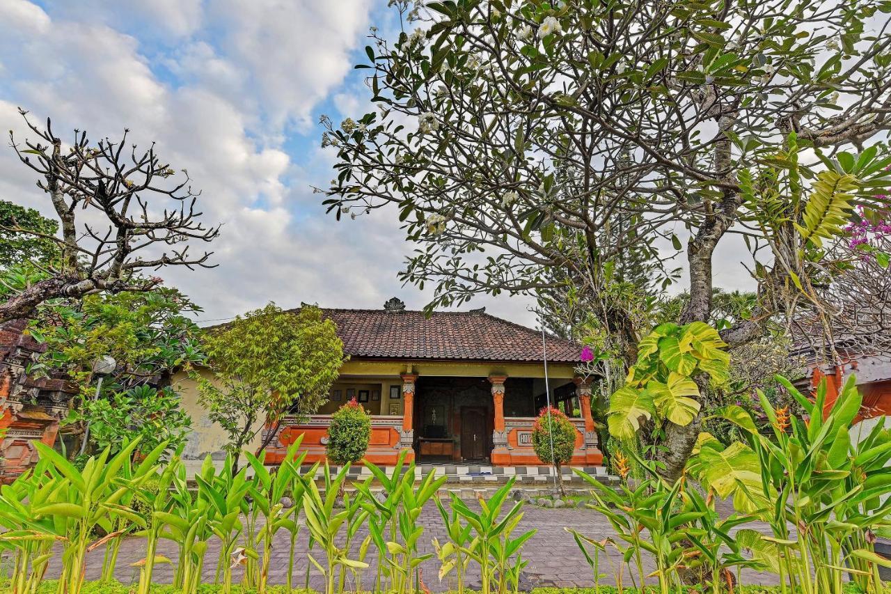 Oyo 91503 Gedong Ayu