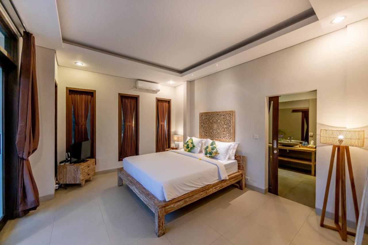 Oasis Private *