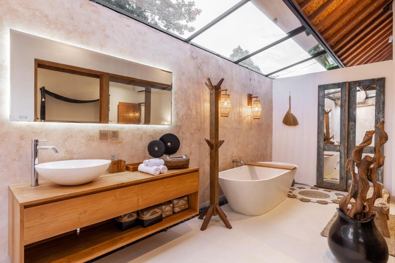 Luxury In Center W/ Natural Pool La Bohemia * Ubud (Bali)