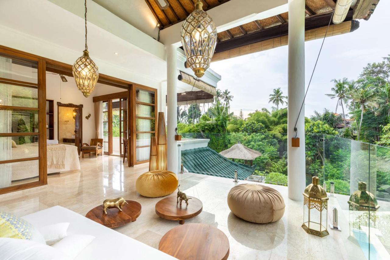 Villa Luxury In Center W/ Natural Pool La Bohemia