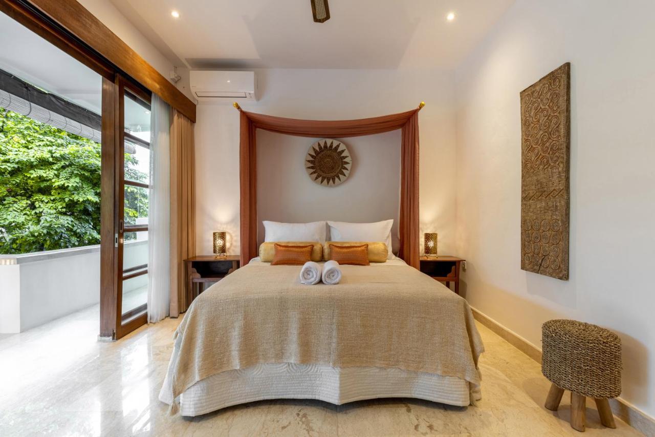 Luxury In Center W/ Natural Pool La Bohemia Villa *