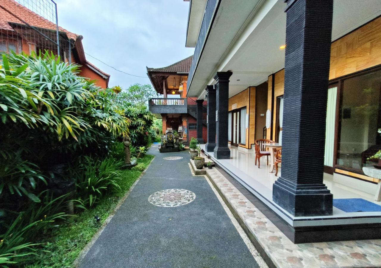 Warji House 1 Centre