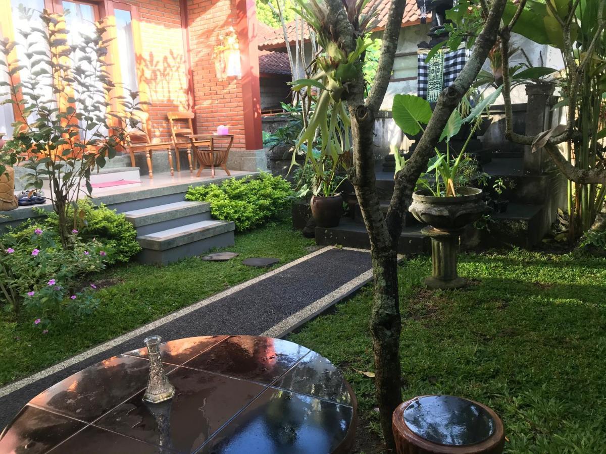 Homestay Semara Teges House *