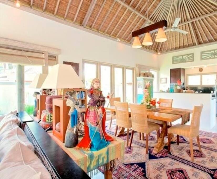 Pousada Artsy 2 Bed Villa/ubud/pool/ac/gardens/penestanan *