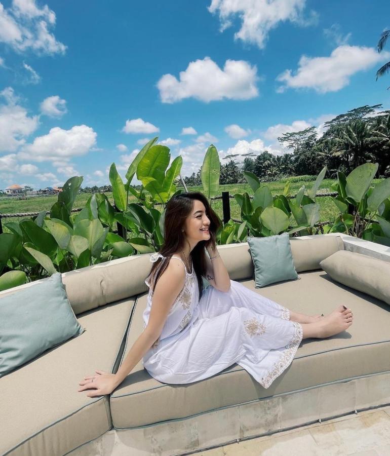 Crystal Lagoon By Balisuperhost Villa Ubud